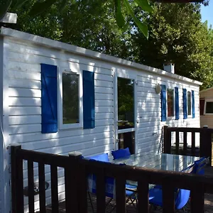 mobil-home-sur-terrain-bucolique.fr-provencehotel.com/